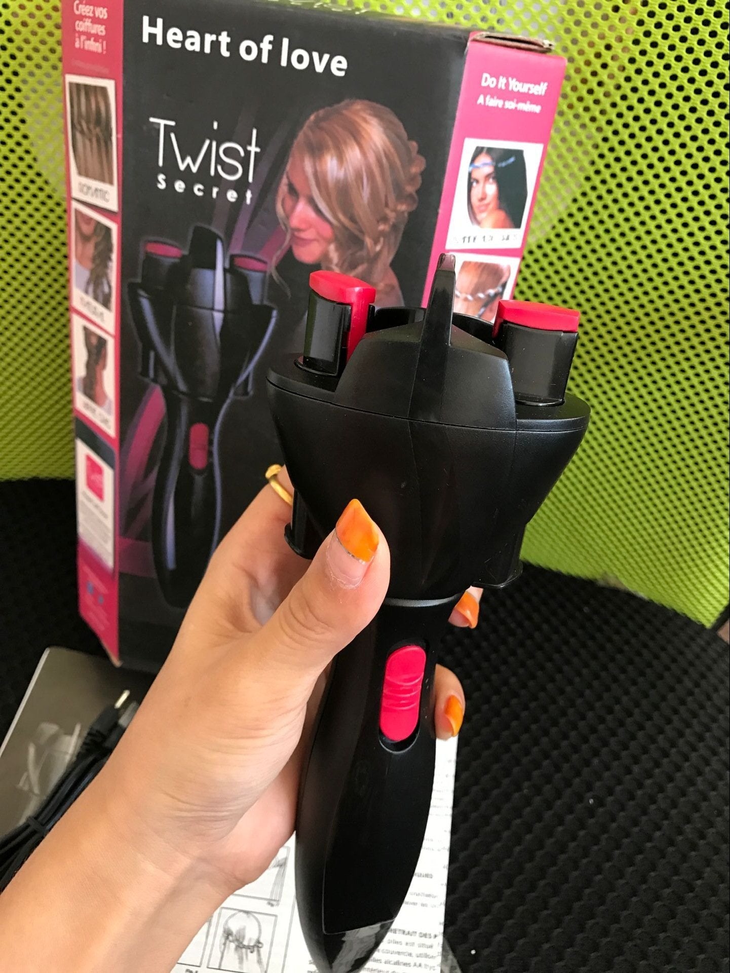 Electric Twist and Braid Hairstyler Gadgets and Gizmos