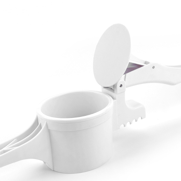 Manual Potato Masher Tumbler Kitchen Gadget Tool Gadgets and Gizmos