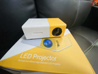 Mini Home Projector Gadgets and Gizmos